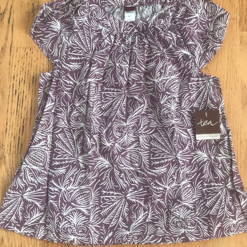 Tea Collection girls’ cap sleeve blouse, size 7